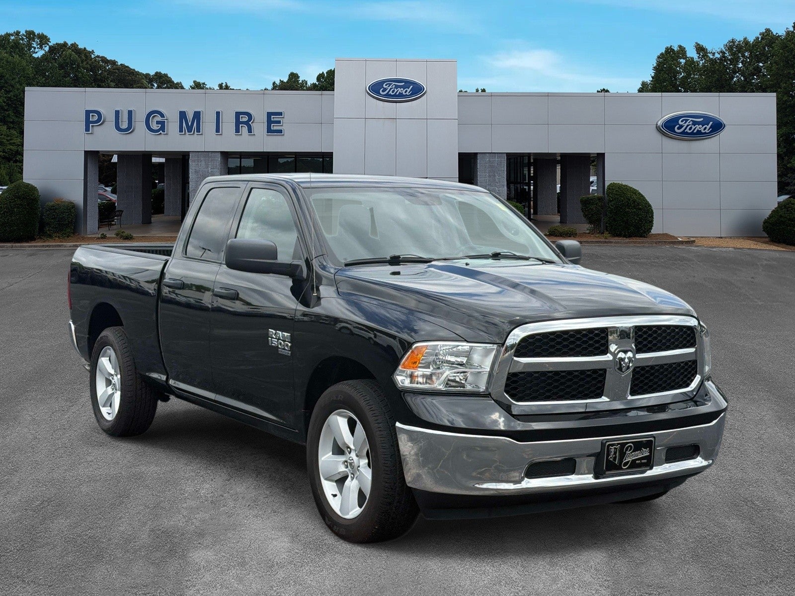2024 RAM 1500 Classic SLT 4x4 Quad Cab 6'4's photo