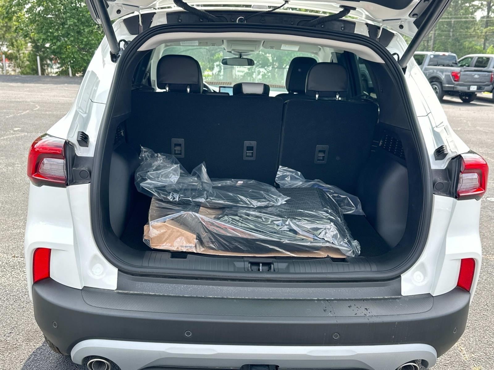 2025 Ford Escape PHEV FWD