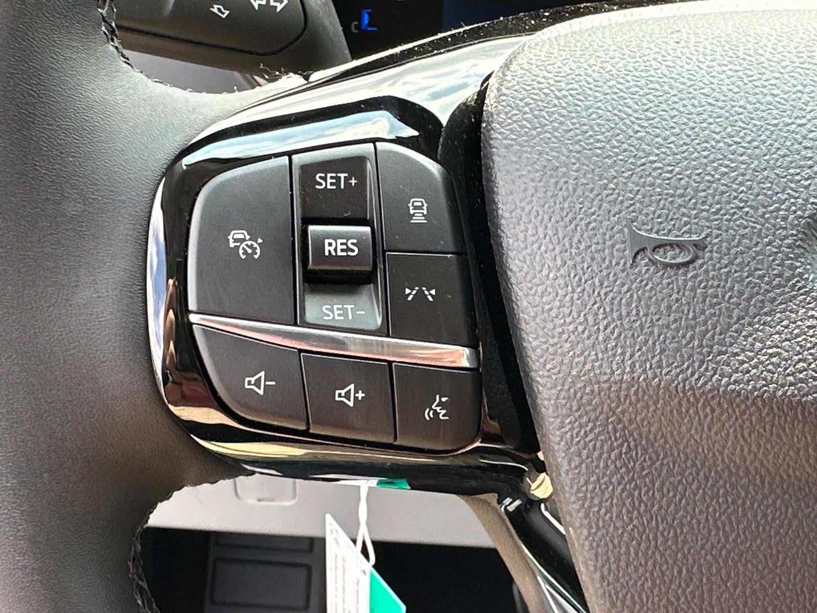 2025 Ford Escape PHEV FWD