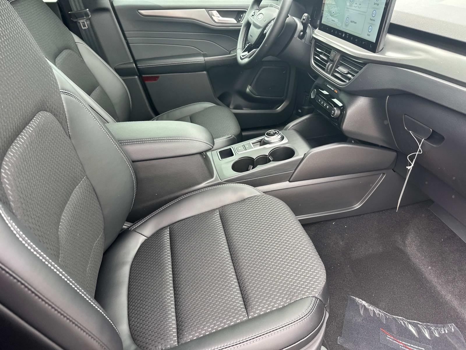 2025 Ford Escape PHEV FWD