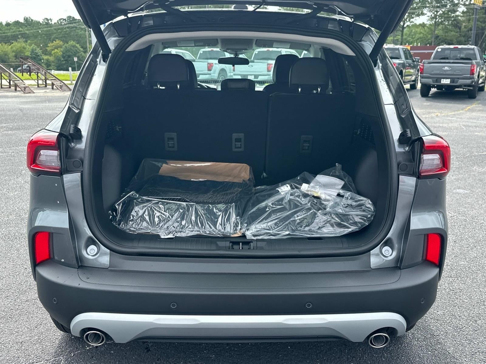 2025 Ford Escape PHEV FWD