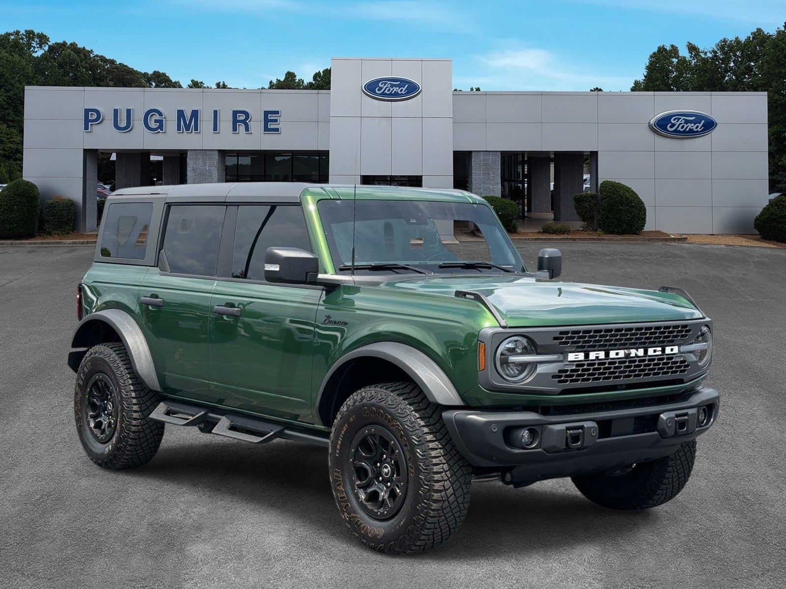 2023 Ford Bronco Badlands 4x4's photo