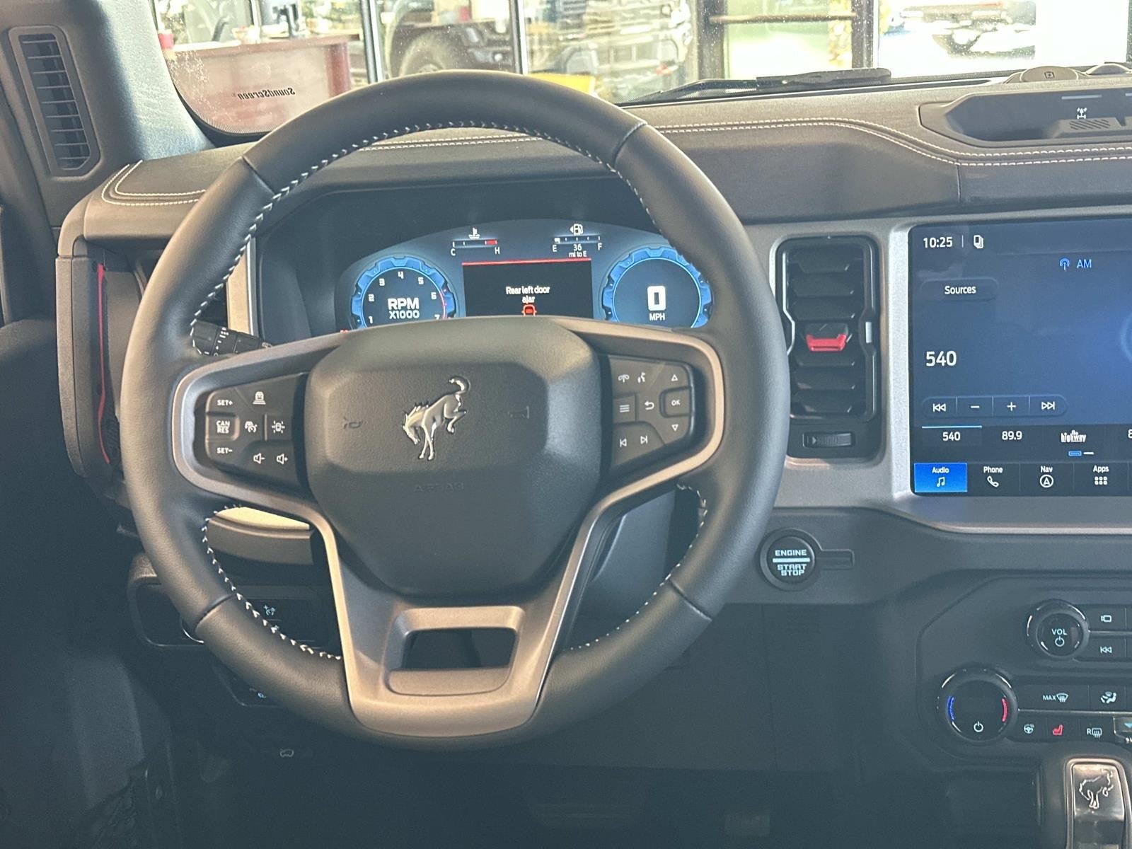 2025 Ford Bronco OUTER BANKS 4 DOOR 4X4