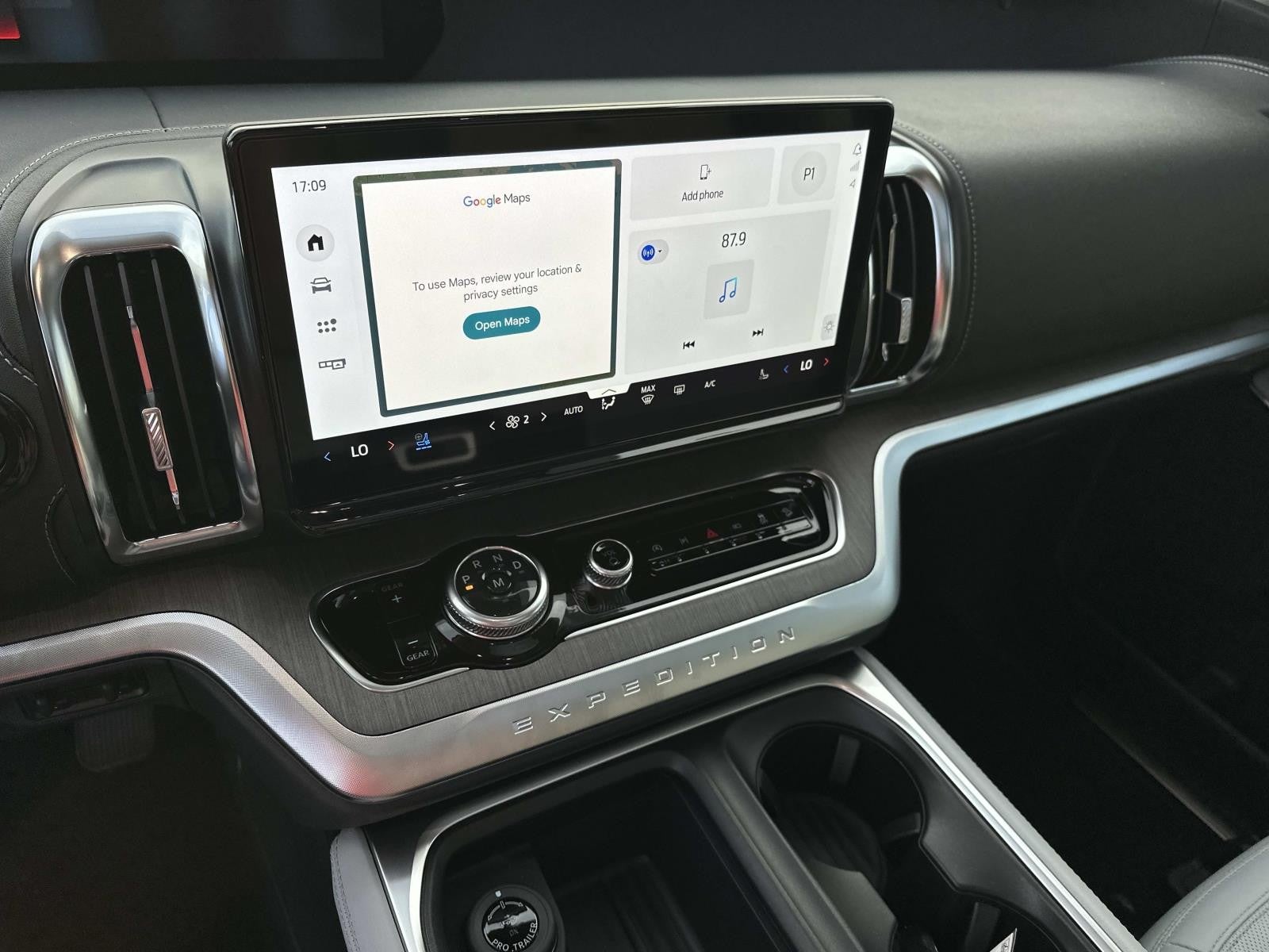 2026 Ford Expedition Max PLATINUM 4X4