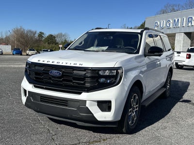 2025 Ford Expedition ACTIVE 4X2