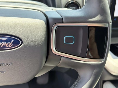 2026 Ford Expedition ACTIVE 4X2