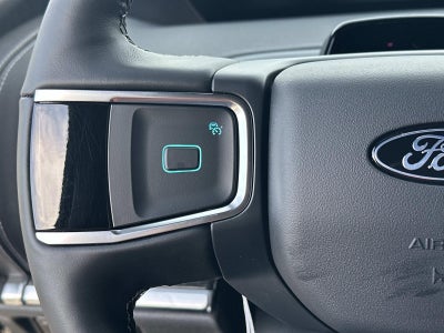 2026 Ford Expedition PLATINUM 4X4