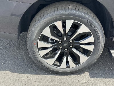 2026 Ford Expedition PLATINUM 4X4