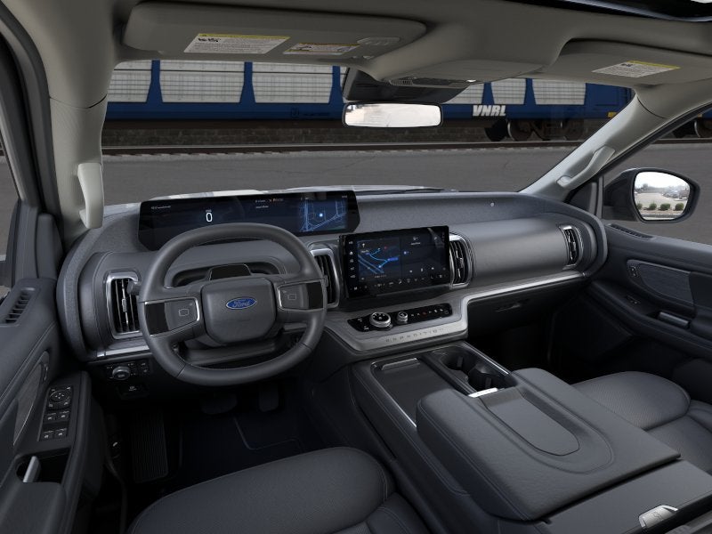 2026 Ford Expedition PLATINUM 4X4