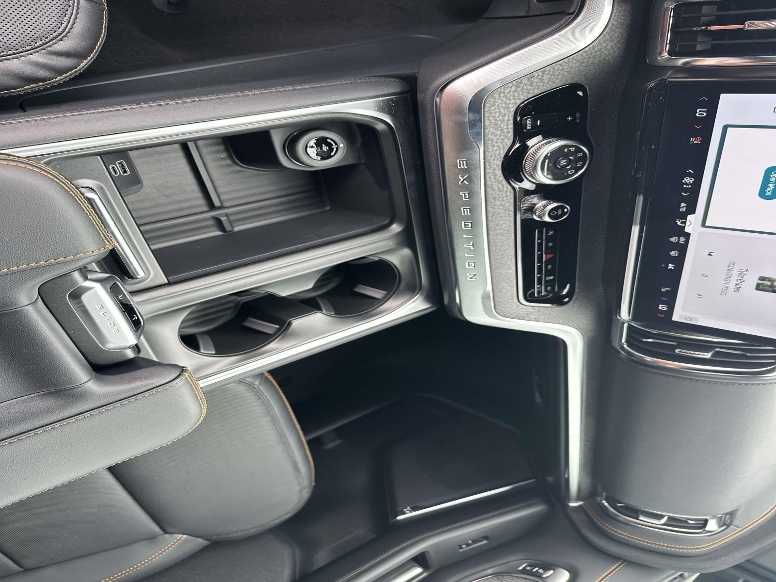 2026 Ford Expedition TREMOR 4X4