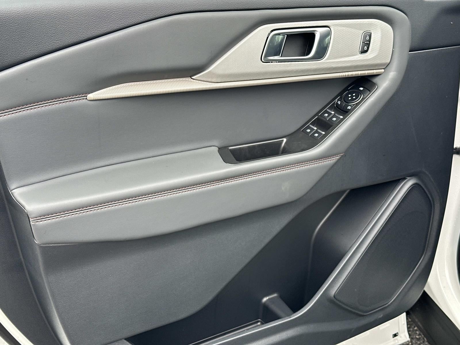 2026 Ford Explorer ACTIVE RWD