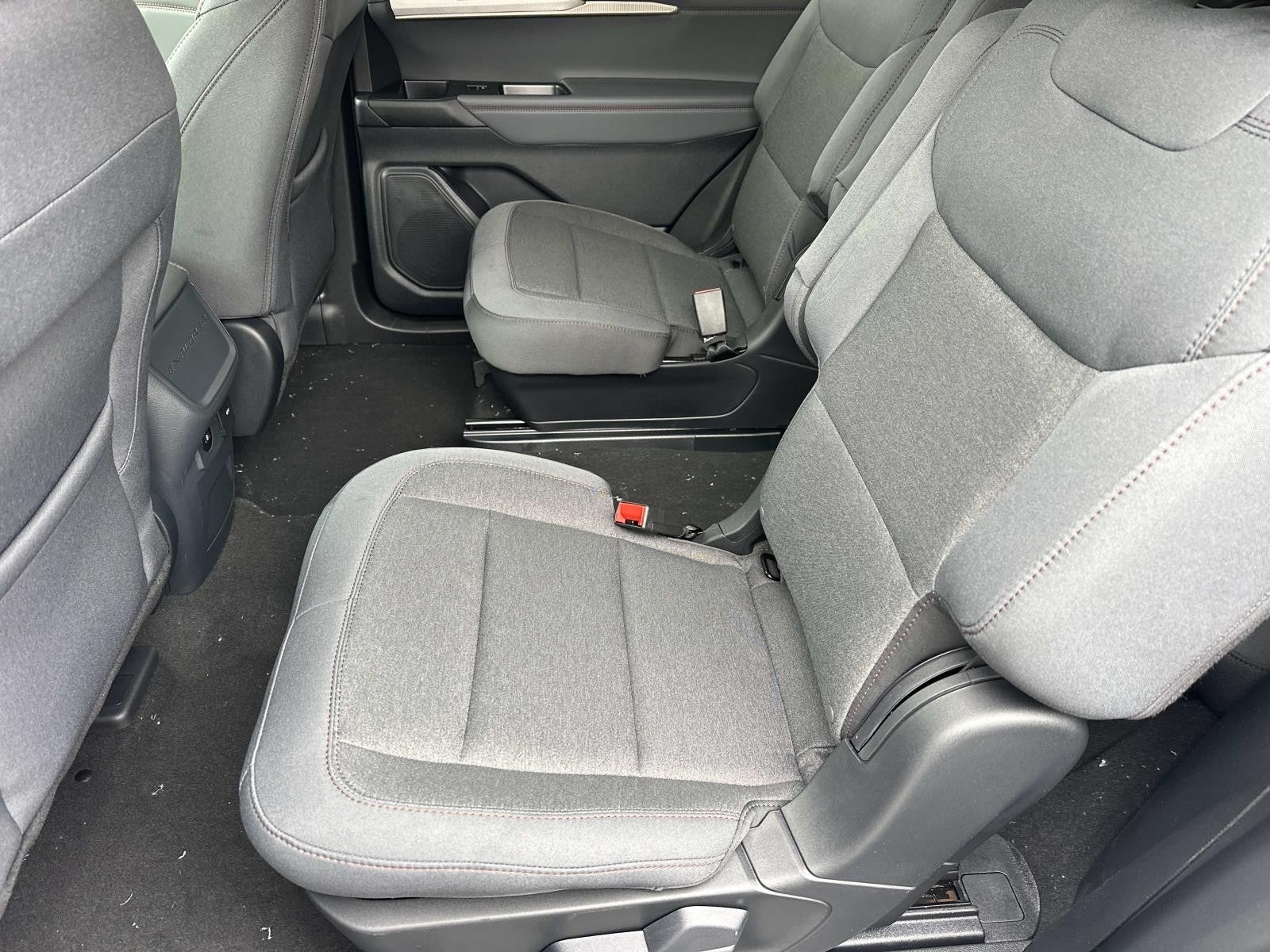 2026 Ford Explorer ACTIVE RWD