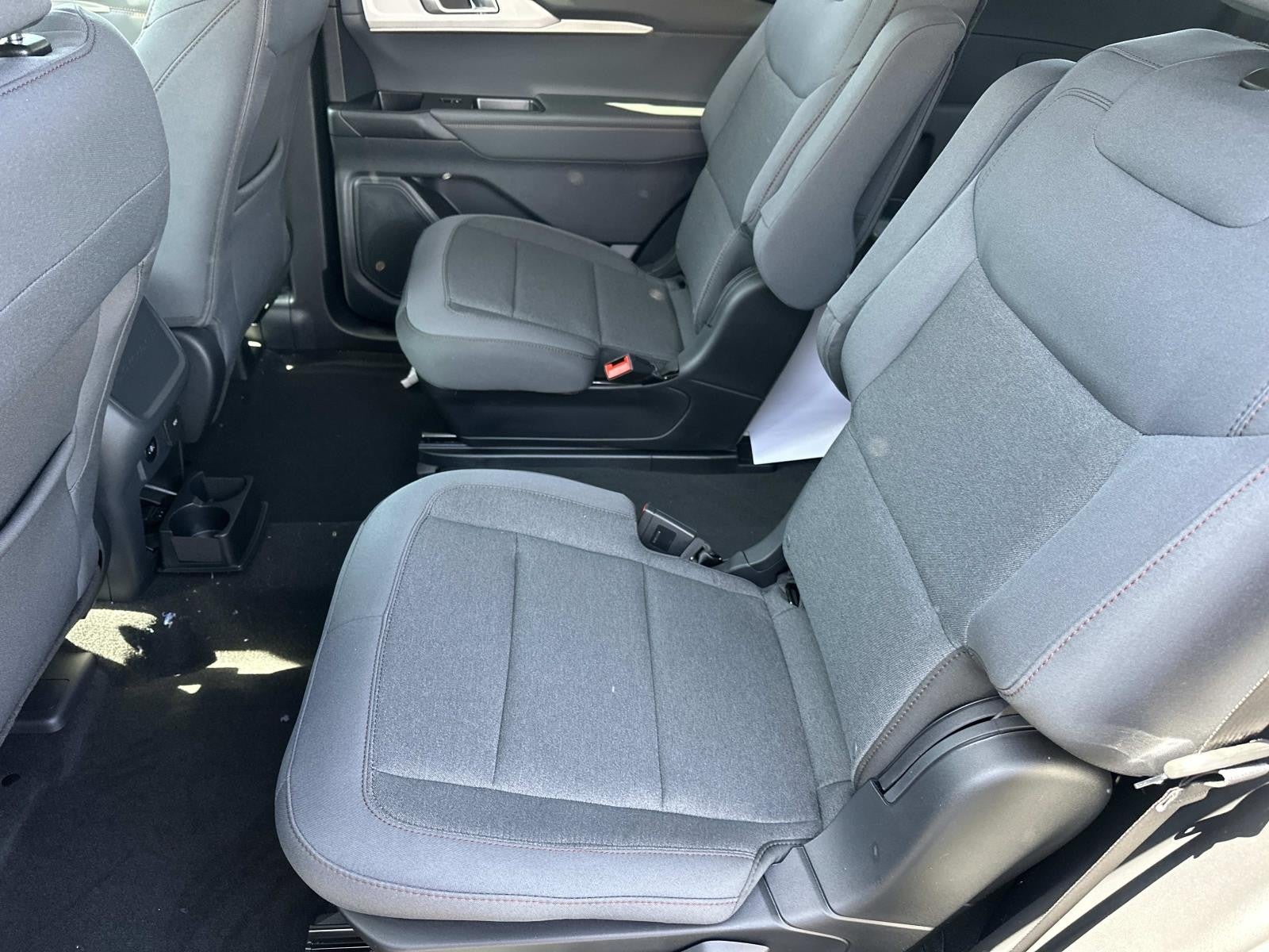2026 Ford Explorer ACTIVE RWD