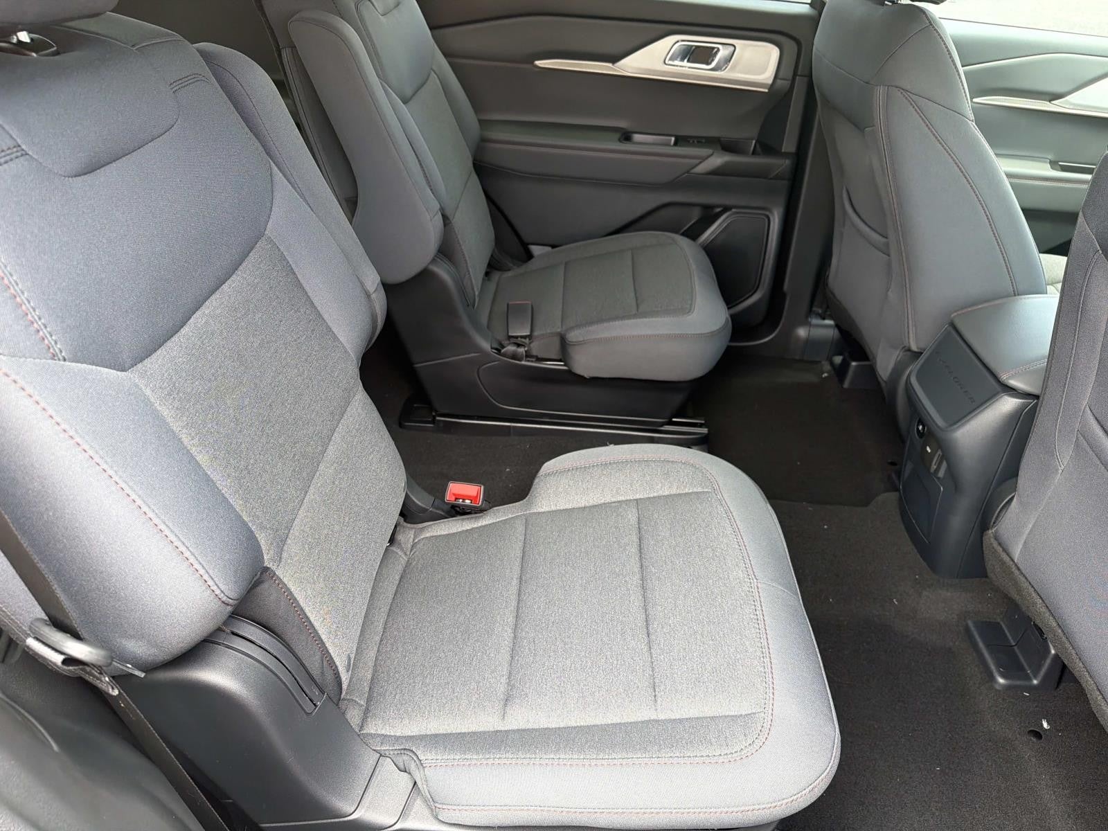 2026 Ford Explorer ACTIVE RWD