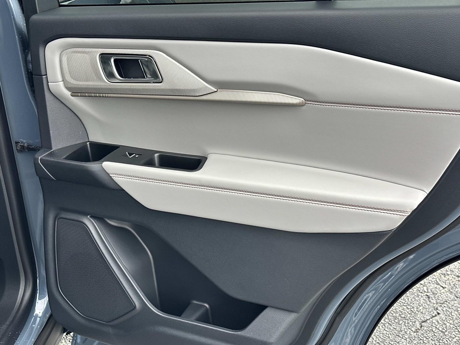 2026 Ford Explorer ACTIVE RWD