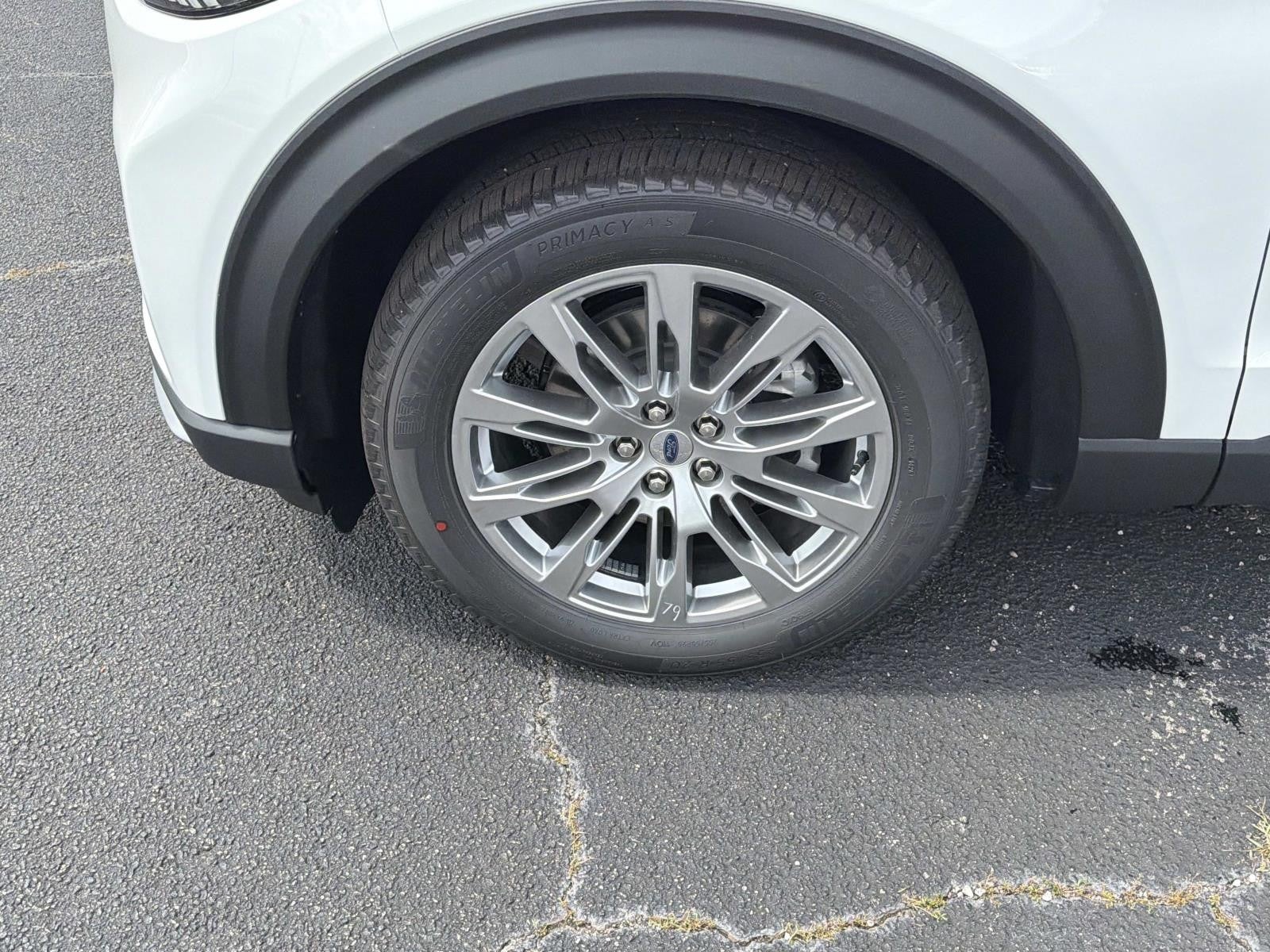 2026 Ford Explorer PLATINUM RWD