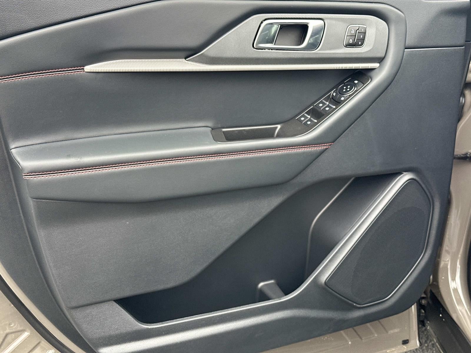 2026 Ford Explorer ST-LINE RWD