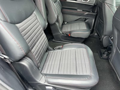 2026 Ford Explorer ST-LINE RWD