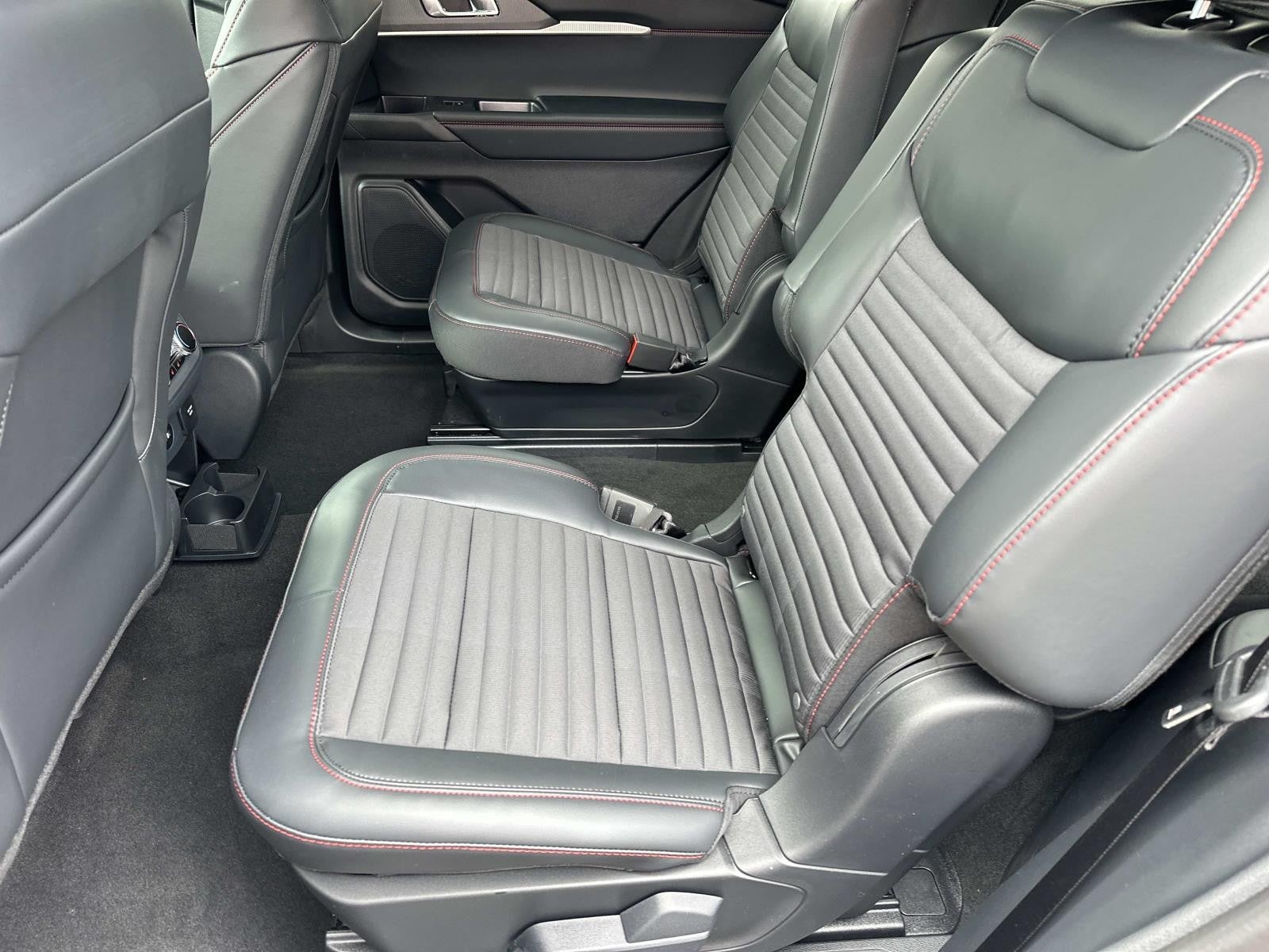 2026 Ford Explorer ST-LINE RWD