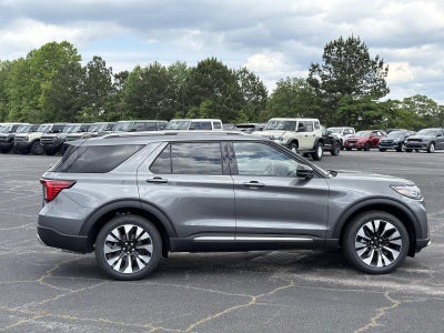 2026 Ford Explorer PLATINUM 4WD