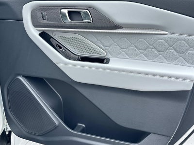 2026 Ford Explorer PLATINUM 4WD