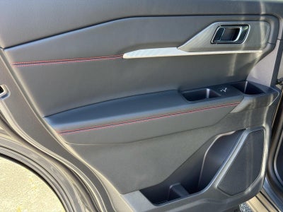 2026 Ford Explorer ST-LINE 4WD
