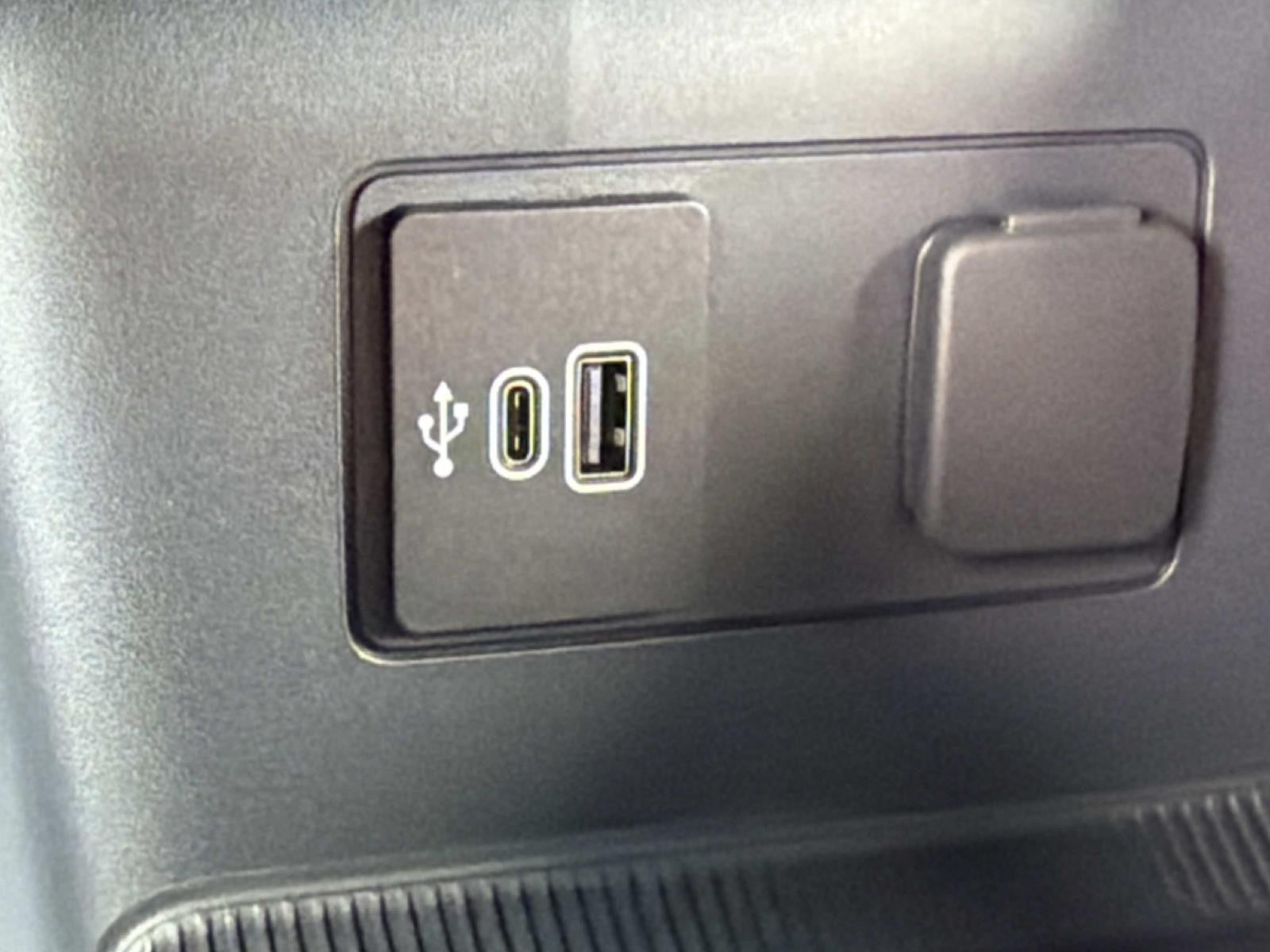 2026 Ford Explorer ST RWD