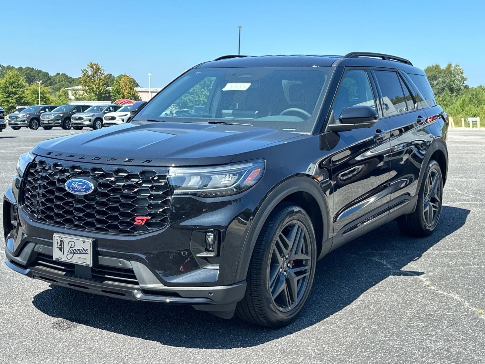 2025 Ford Explorer ST RWD