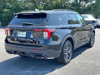 2025 Ford Explorer ST RWD