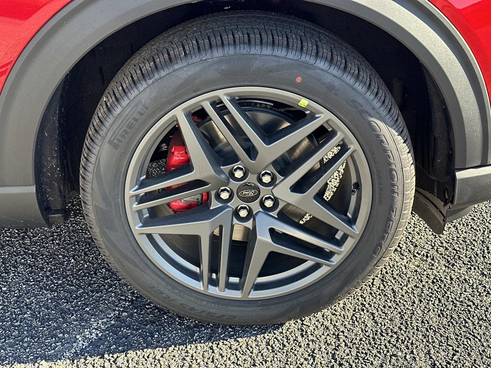 2026 Ford Explorer ST RWD