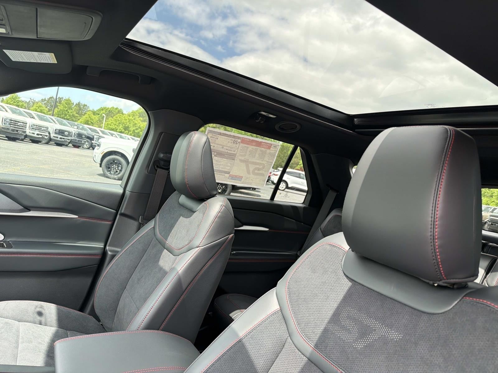 2026 Ford Explorer ST 4WD