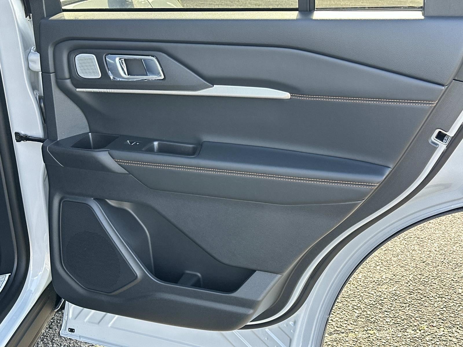 2026 Ford Explorer TREMOR 4WD