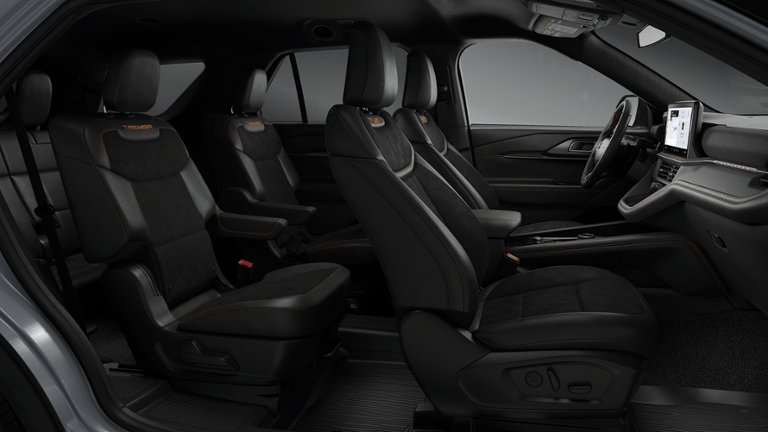 2026 Ford Explorer TREMOR 4WD
