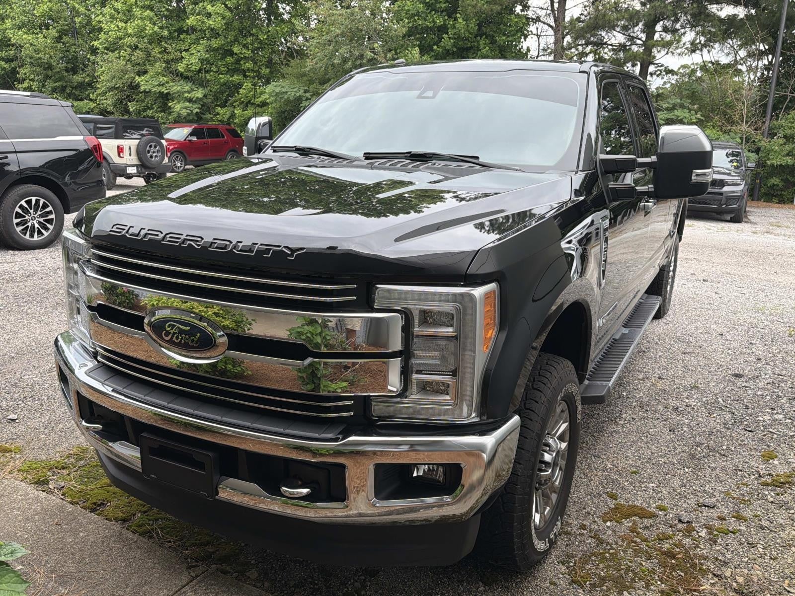 2017 Ford Super Duty F-250 SRW Lariat