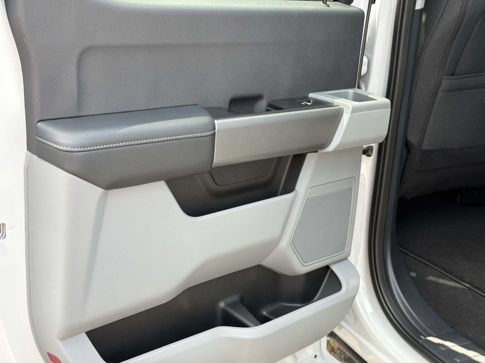 2026 Ford Super Duty F-250 SRW XLT 4WD CREW CAB 6.75' BO