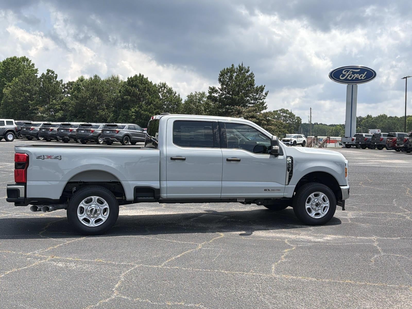 2026 Ford Super Duty F-250 SRW XLT 4WD CREW CAB 6.75' BO