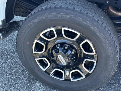 2025 Ford Super Duty F-250 SRW Platinum