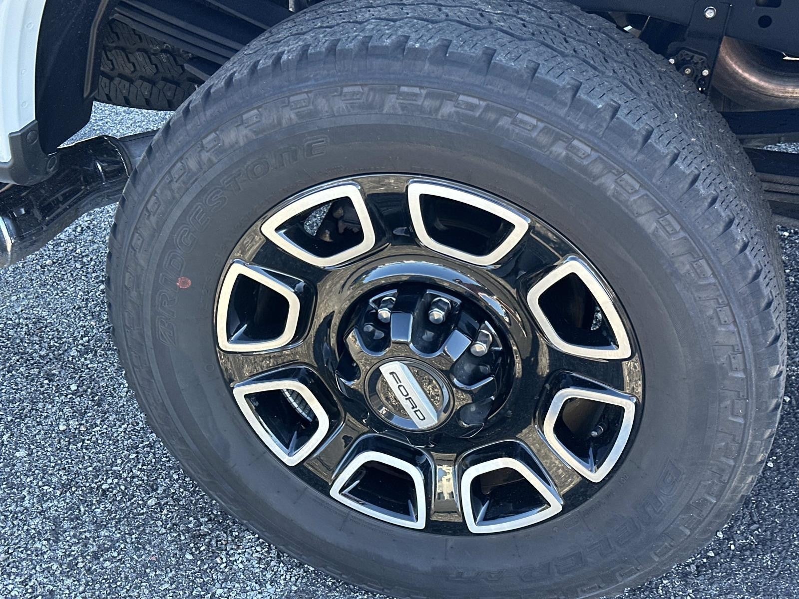 2025 Ford Super Duty F-250 SRW Platinum