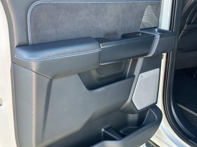 2025 Ford Super Duty F-250 SRW Platinum