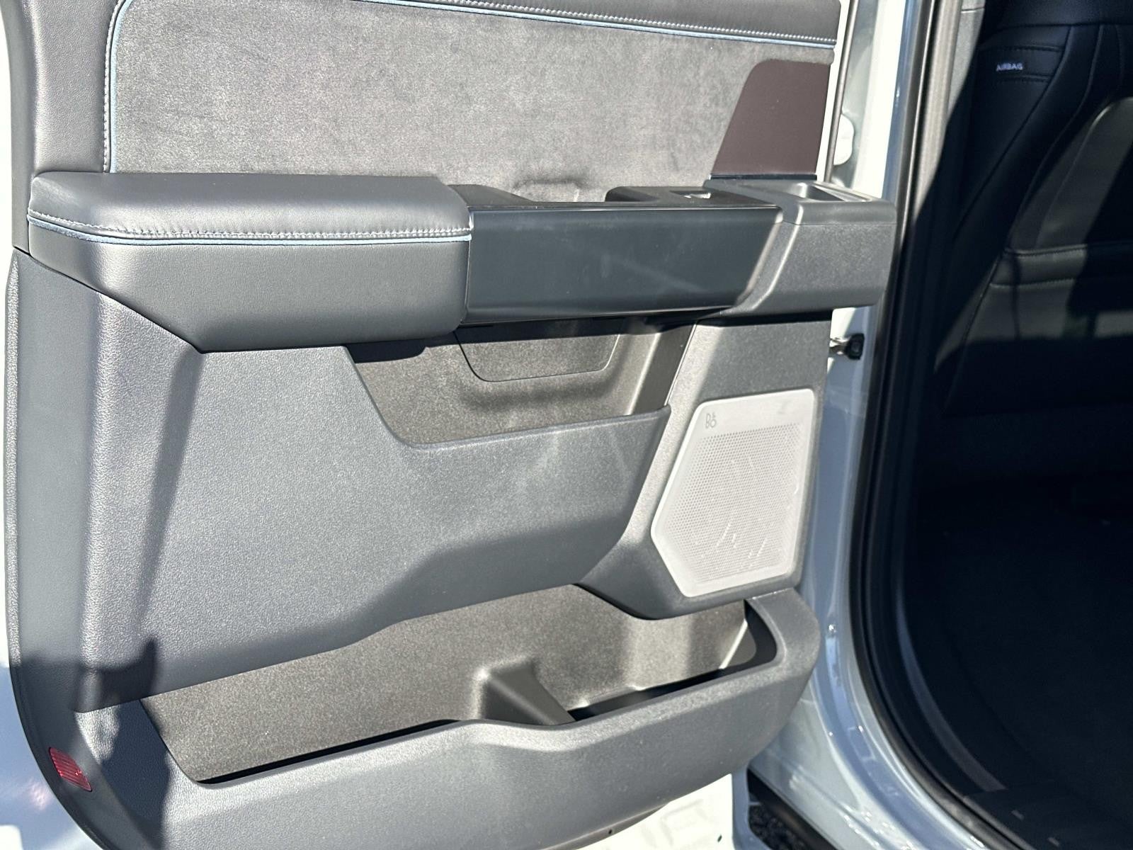 2026 Ford Super Duty F-250 SRW PLATINUM 4WD CREW CAB 6.7