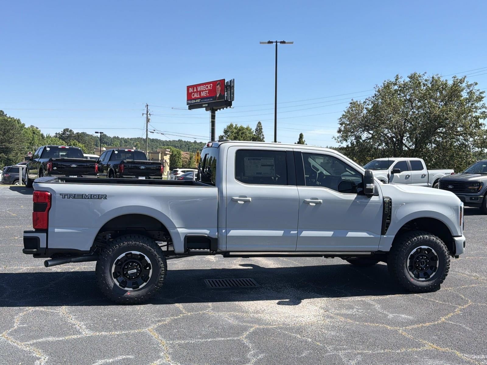 2026 Ford Super Duty F-250 SRW LARIAT 4WD CREW CAB 6.75'
