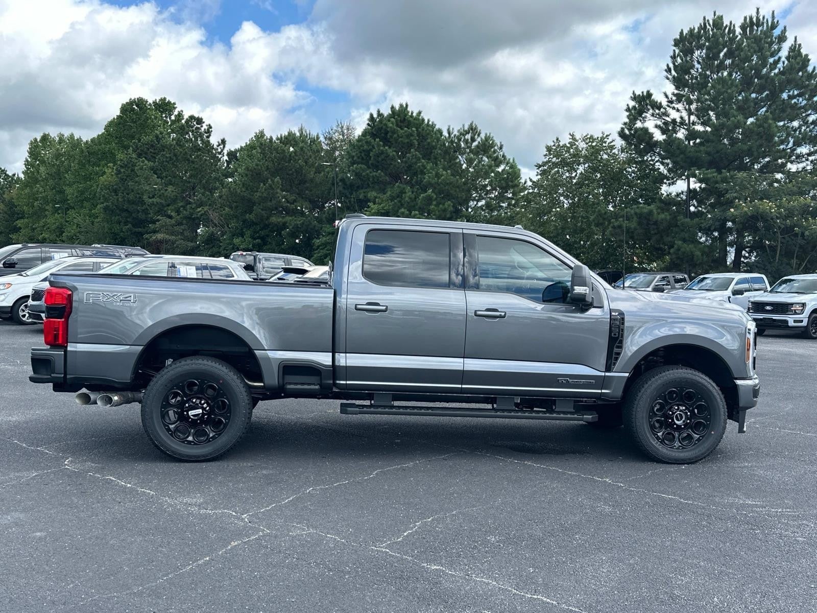 2025 Ford Super Duty F-250 SRW XLT 4WD CREW CAB 6.75' BO