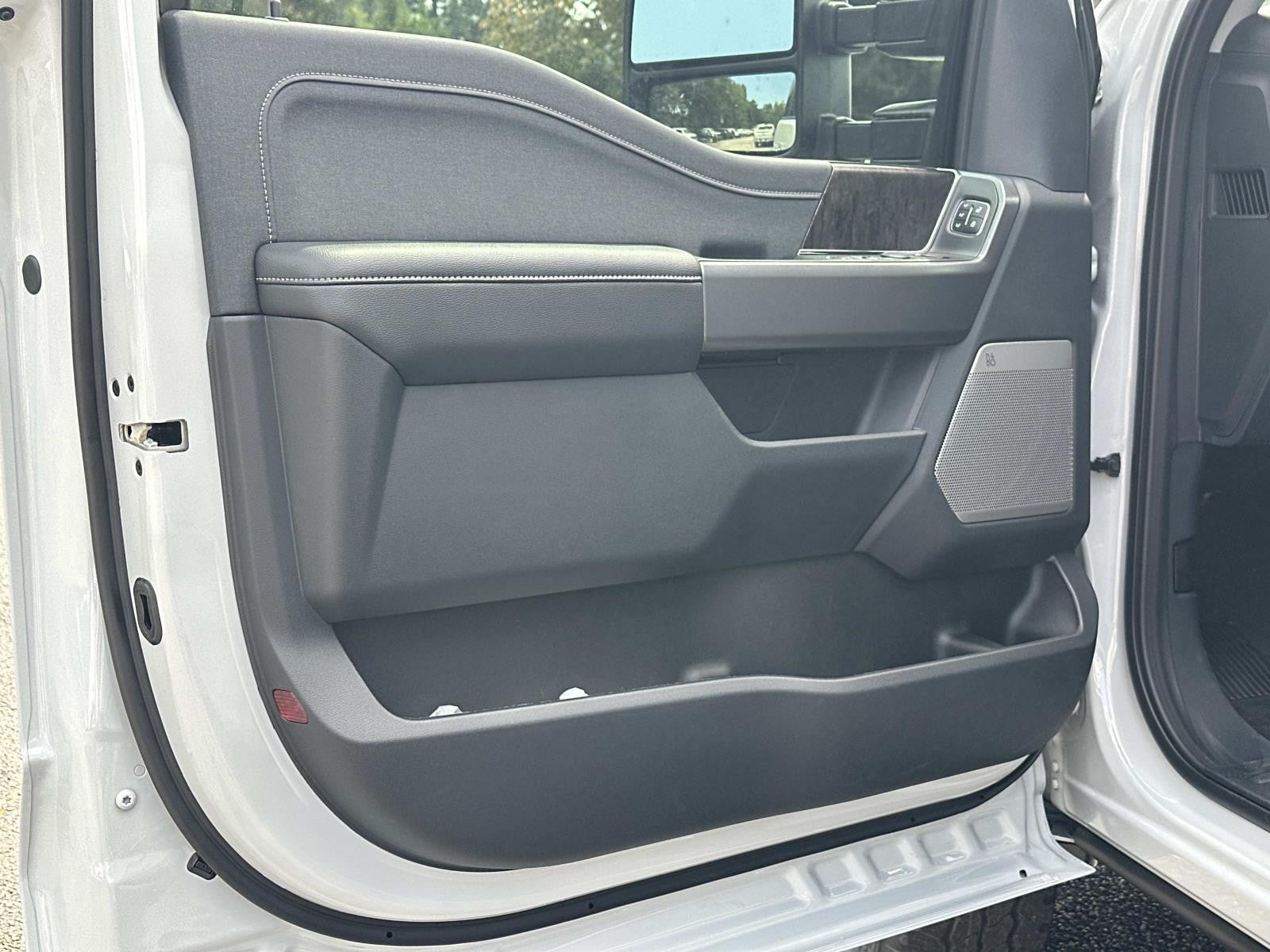 2026 Ford Super Duty F-250 SRW LARIAT 4WD CREW CAB 6.75'