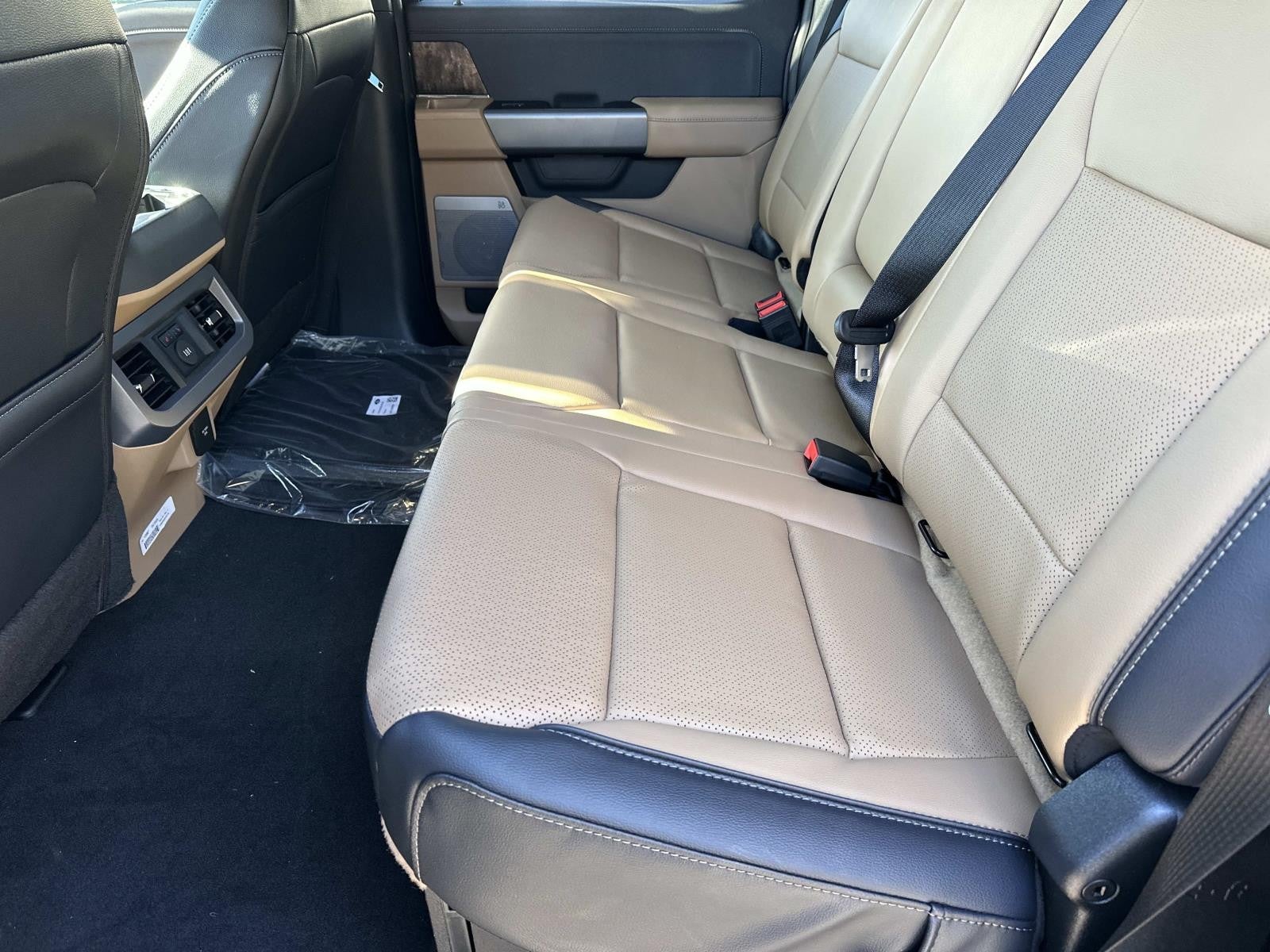 2026 Ford Super Duty F-250 SRW LARIAT 4WD CREW CAB 6.75'