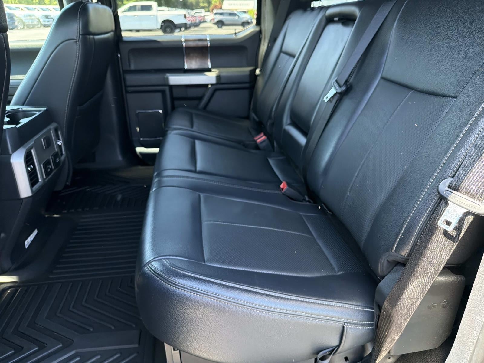2022 Ford Super Duty F-250 SRW LARIAT