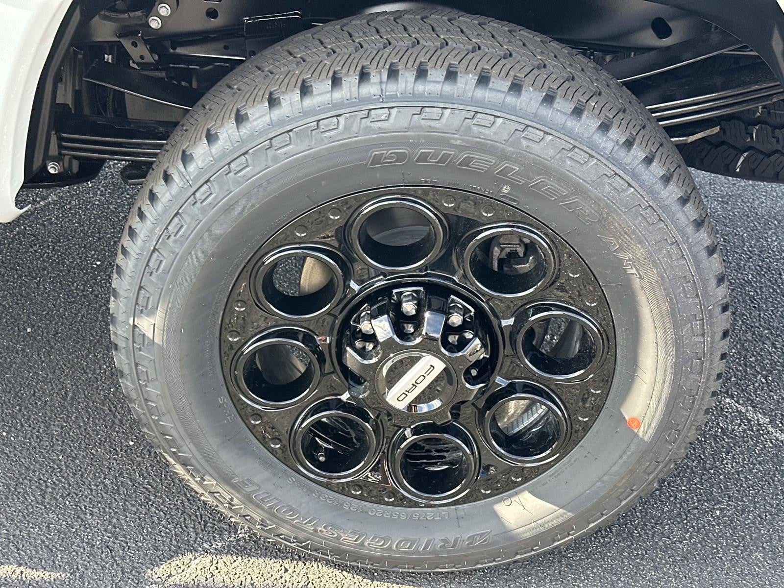 2026 Ford Super Duty F-350 SRW LARIAT 4WD CREW CAB 6.75'