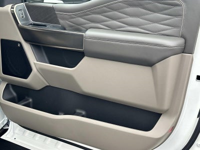 2026 Ford Super Duty F-350 DRW PLATINUM 4WD CREW CAB 8'