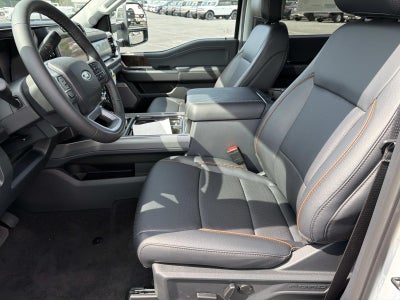2026 Ford Super Duty F-350 DRW LARIAT 4WD CREW CAB 8' BO