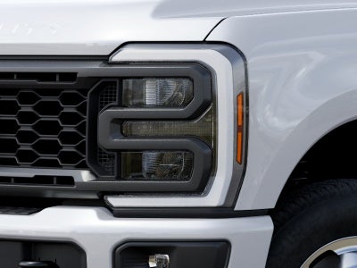 2027 Ford Super Duty F-350 DRW XL 4WD CREW CAB 8' BOX