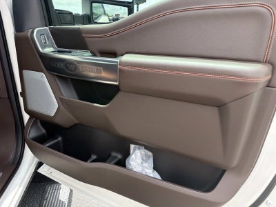 2026 Ford Super Duty F-350 DRW KING RANCH 4WD CREW CAB 8